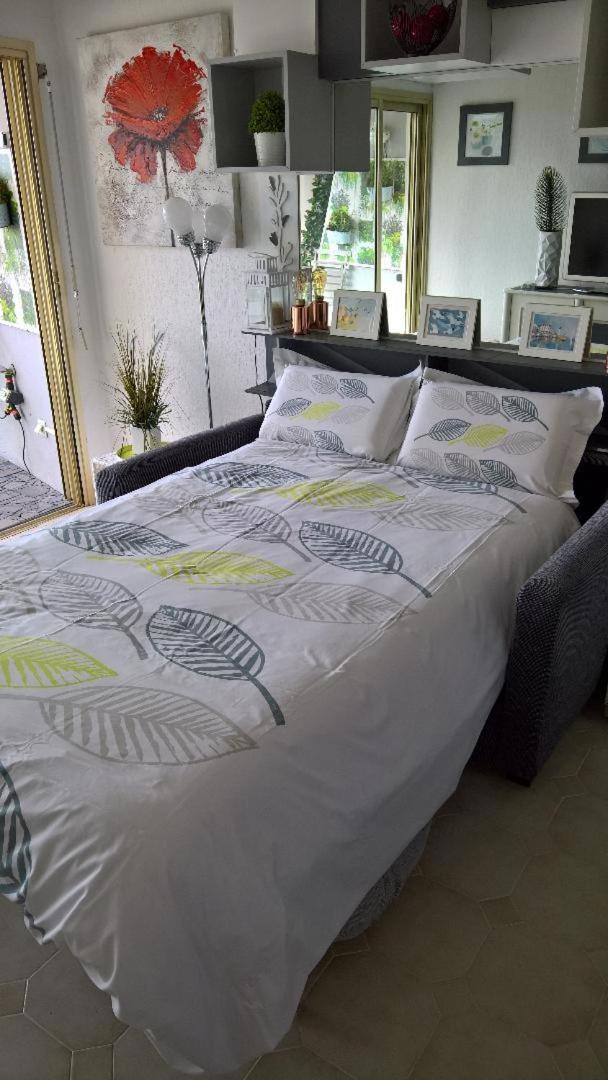 Baie Des Anges Appartement Bis 卢贝新城 外观 照片